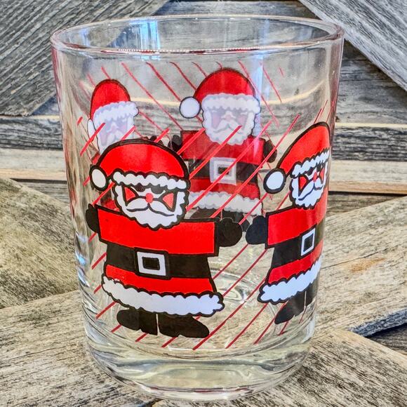 Pair of Vintage Luminarc “Santa Claus On The Rocks” Christmas Cocktail Glasses - Picture 6 of 9